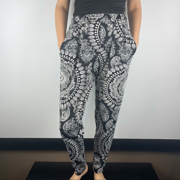 Really Comfy Elastic Waist Pants Size 1 